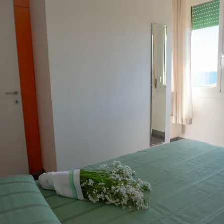Hotel Liliana-3