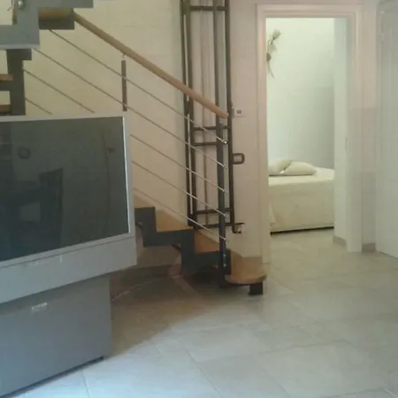 Portico dei Sassi-2