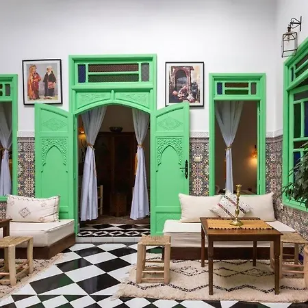 Riad Rose Meryam-3