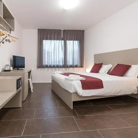 Hotel Cascina Fossata & Residence-3