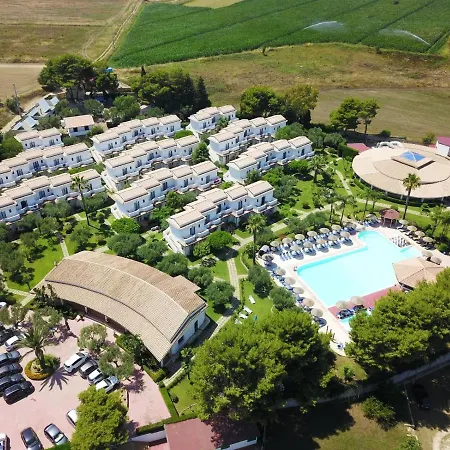 Villaggio Spiagge Rosse-2