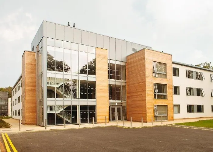 Villa: Fire Service College