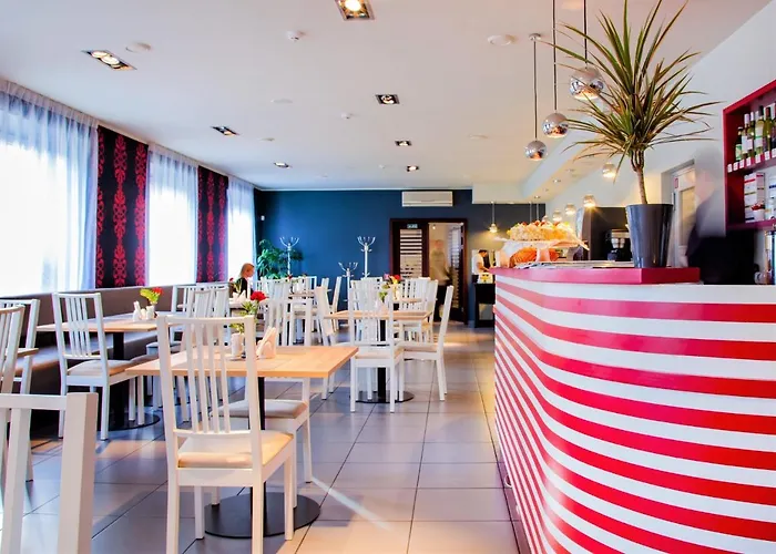 Rija Hotel Tia
