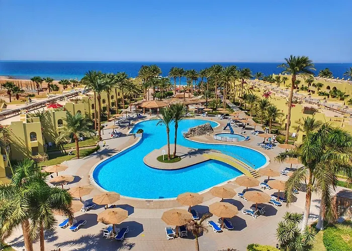 Hotel: Palm Beach Resort Families And Couples Only