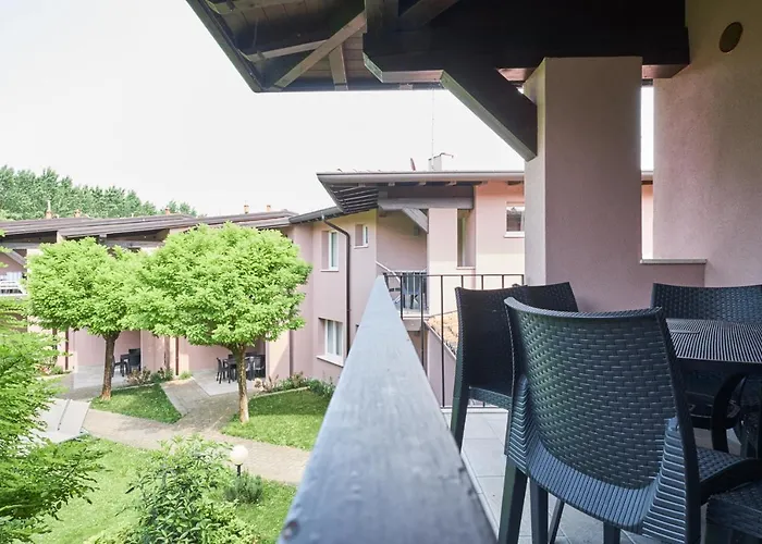  Villaggio Turistico Lugana Marina
