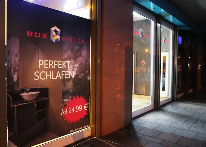 Hotel near College: Boxhotel Hannover