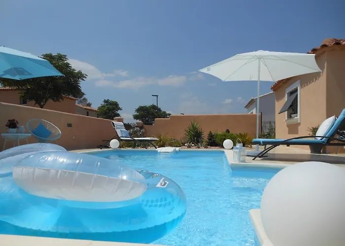 Hôtel accueillant les animaux: Chambre d'hôtes dans Villa Diane