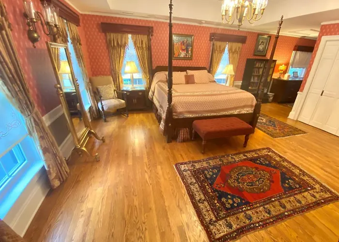 Romantic hotels Melange Inn