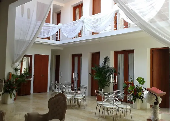 Casa Blanca Boutique