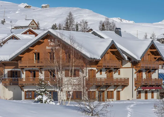 Hôtel accueillant les animaux: Chalet-Hôtel Le Beausoleil, The Originals Relais (Hotel-Chalet de Tradition)