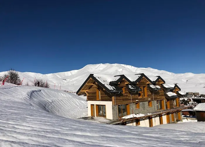 Ski Lodge