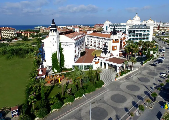 Hotel met zwembad: Side Royal Paradise