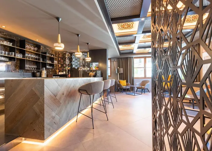 3-Sterne-Hotel: Hotel B&B Pardeller