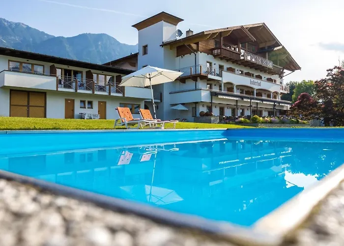 Hotel with Tennis: Hotel Huberhof