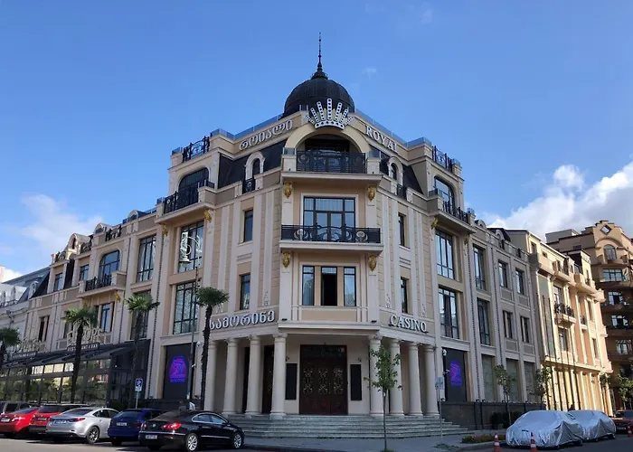  Royal Casino &