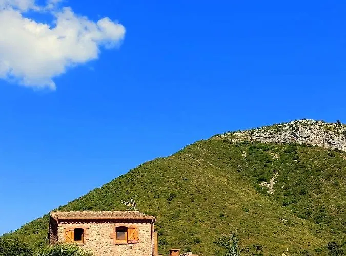 La villa: Corral D'En Romagosa
