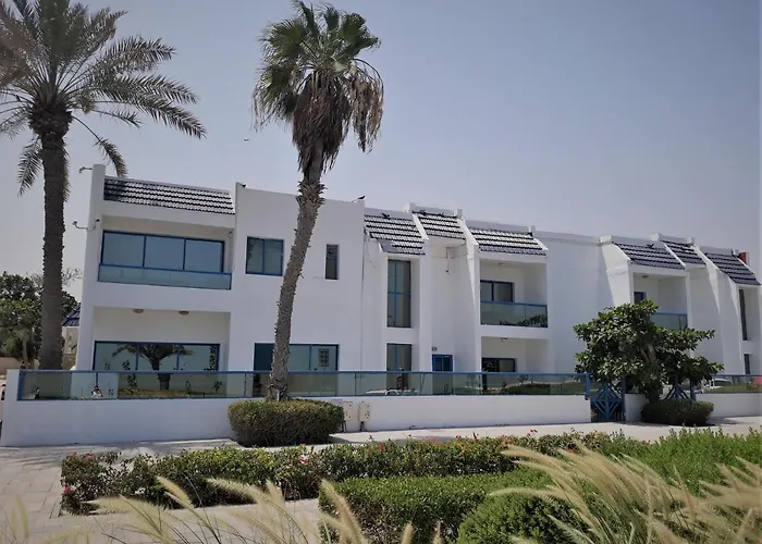 Al Corniche Hotel