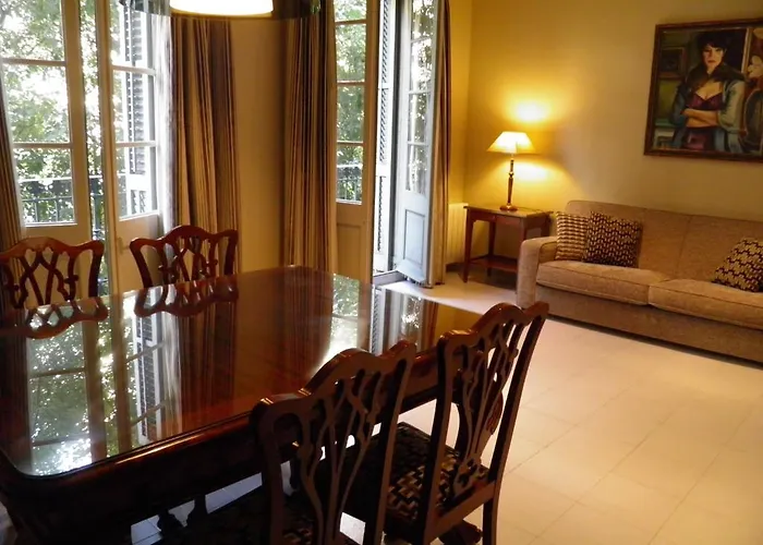 Hotel que admite mascotas: Apartaments Sant Jordi Girona 97