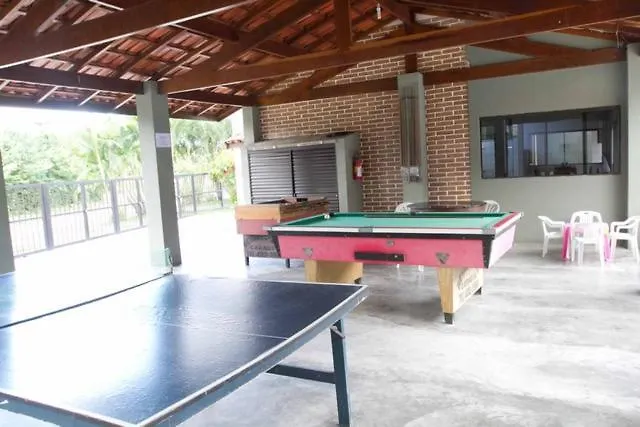 Pousada com piscina: Chale Refugio Lagoinha