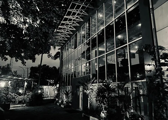 Angel Hotel