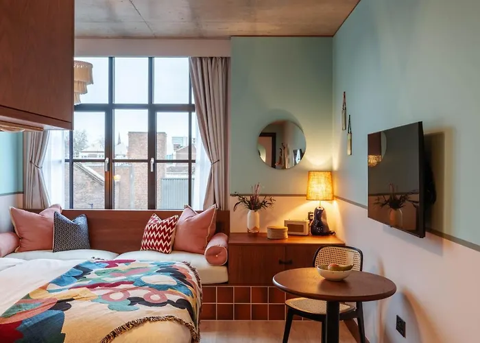 Luxe hotel: room2 London Chiswick Hometel