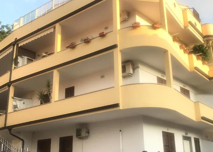 Albergo centrale: TEA Isola Dino - HOTEL&HOME - Praia a Mare