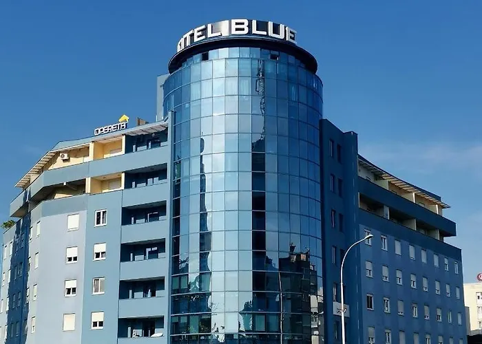 Hotel Blue