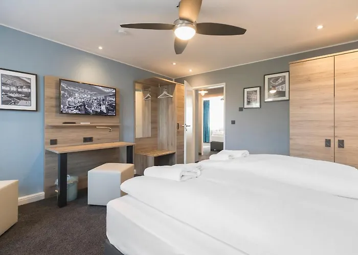 Apart hotel: Riverview Apartments By Daspaul