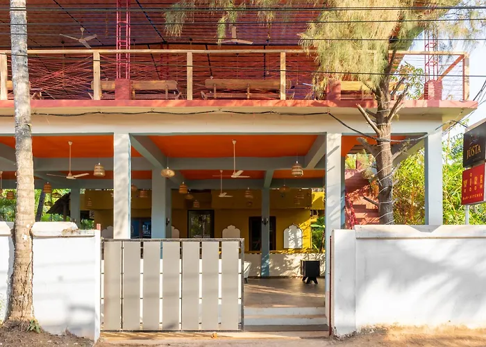 Hotel suites Justa Morjim Beach Goa - 80 Steps From Morjim Beach