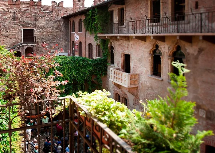 Hotel 5 estrelas: Relais Balcone Di Giulietta