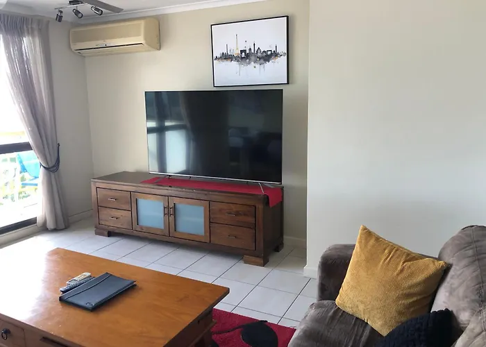 Coral Towers Holiday Suites