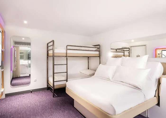 Luchthavenhotel: Yotelair Singapore Changi Airport Landside