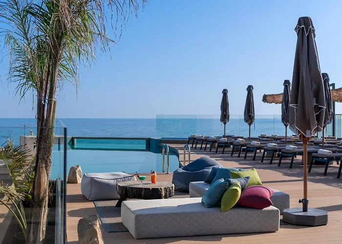 Hôtel-boutique: Minos Ambassador Suites & Spa - Adults Only