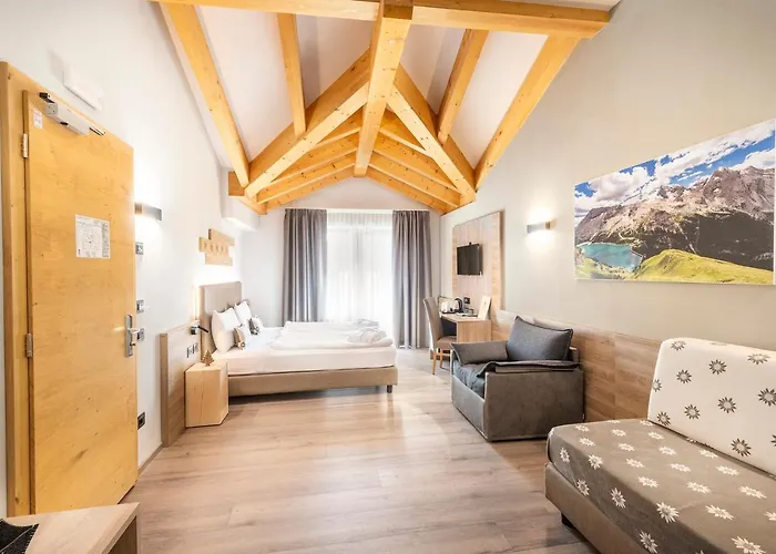  Chalet Aster