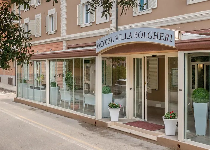 Hotel sulla spiaggia: Hotel Villa Bolgheri