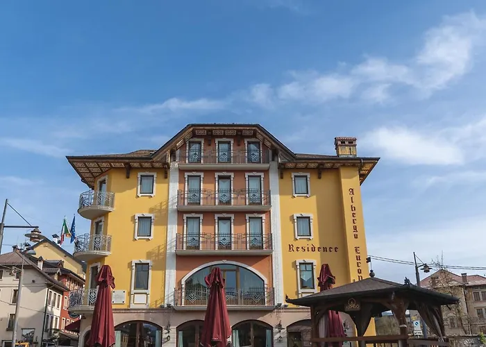  Europa Residence