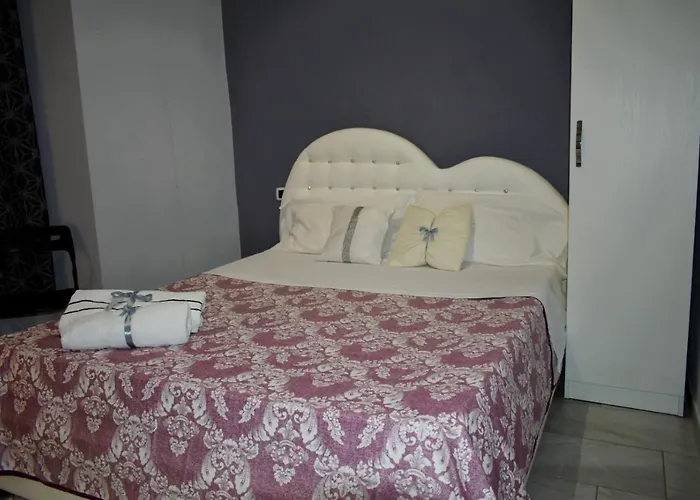 Albergo centrale: B&B Della Fortuna (Private Room In The Center Of Naples)