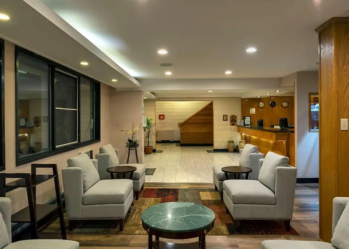 Prestige Riverside Lodge Quesnel