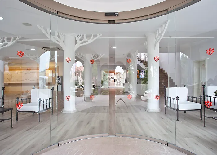 Hôtel 4 étoiles: Hyb Eurocalas