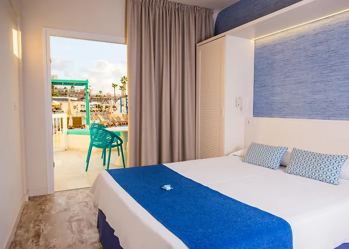 Hovima La Pinta Beachfront Family Hotel