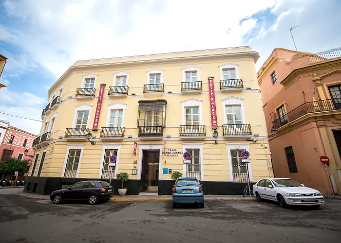 Beach hotel: Petit Palace Santa Cruz