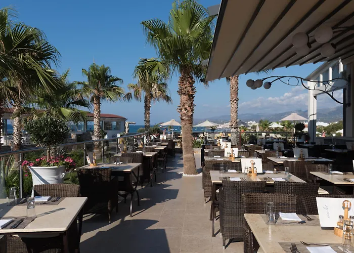 Hotel nahe College: Ikaros Beach, Luxury Resort & Spa - Adults Only