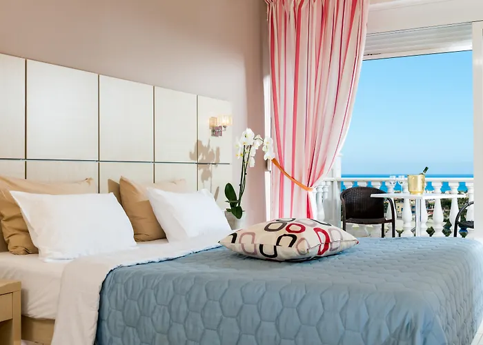 Hotel Matheo Villas & Suites