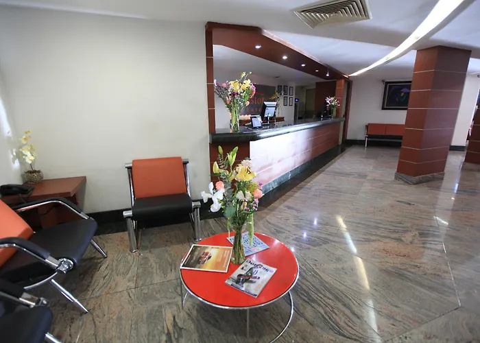 Central hotel: Hotel Astor