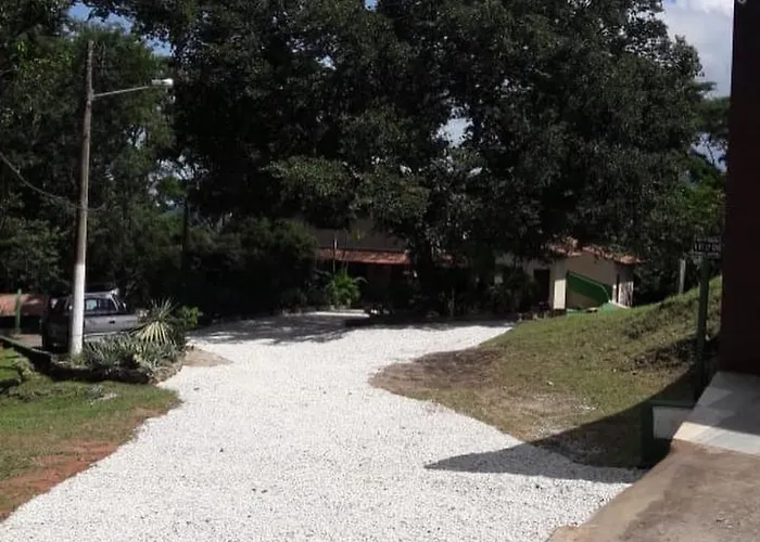  Pousada Vila Cintra