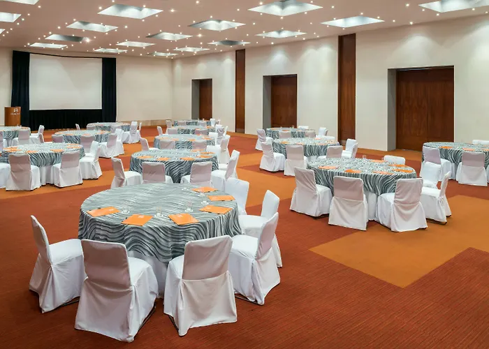 Real Inn Guadalajara Expo