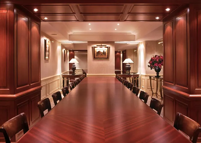 Best Western Premier Trocadero La Tour