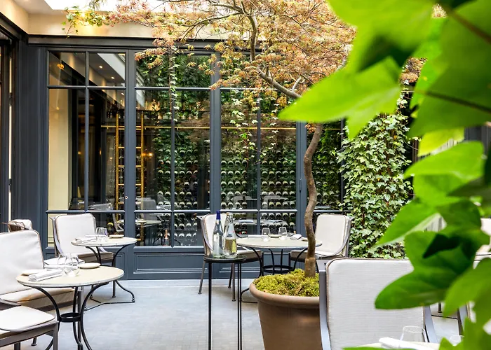 Hotel met zwembad: Le Burgundy Paris