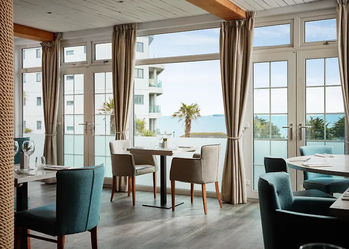 Hotel with Tennis: St Michaels Resort, Falmouth