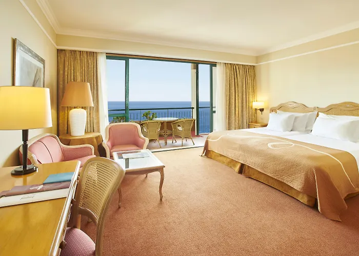 Luxe hotel: The Cliff Bay - Portobay